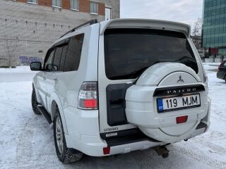 Mitsubishi Pajero 3.2 147kW