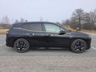BMW iX xDrive 40 102kW