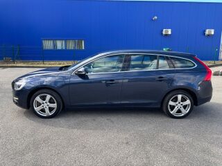 Volvo V60 SUMMUM AWD TWIN ENGINE Plug-In Hybrid 2.4 D6 158kW
