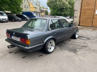 BMW 325 3.0 300kW
