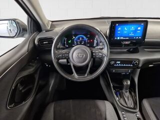 Toyota Yaris Active Plus 1.5 68кВ