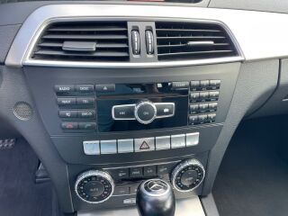 Mercedes-Benz C 220 AVANTGARDE 2.1 125кВ