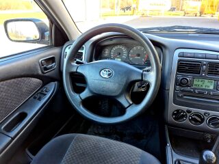 Toyota Avensis 1.6 81kW