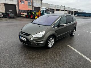 Ford S-MAX Titanium 2.2 147kW