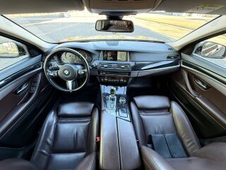 BMW 530 D Touring Luxury Sportpakett EU6 3.0 R6 TDI 190кВ