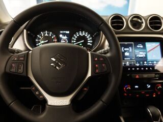 Suzuki Vitara 4WD GL+ HYBRID 1.5 75kW