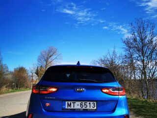 Kia Ceed LX Plus 1.4 1,4 T-GDI 103kW