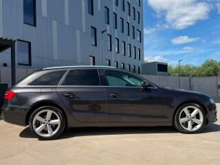 Audi A4 Avant Ambiente quattro 2.0 R4 TDI 125kW