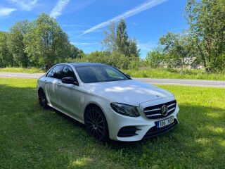 Mercedes-Benz E 350 4-Matic AMG 3.0 V6 190kW