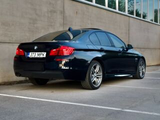 BMW 520 M-Sportpakett Shadowline xDrive LCI 2.0 B47 140kW