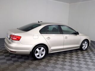 Volkswagen Jetta Comfortline Facelift ATM 1.4 92kW