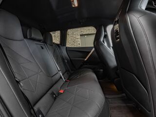 BMW iX xDrive 40 102кВ