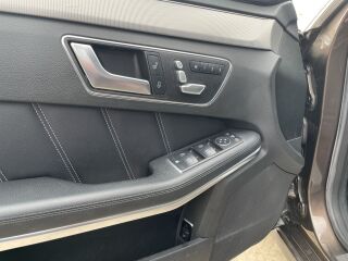Mercedes-Benz E 350 BLUETEC 4MATIC 3.0 V6 190kW