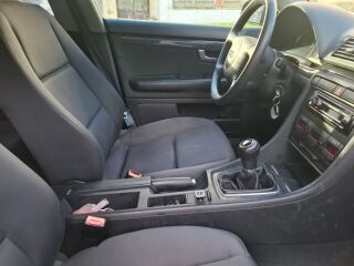 Audi A4 1.6 75кВ