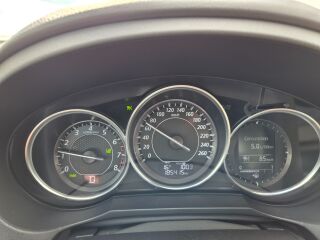Mazda 6 SkyActiv-G Luxury i-ELOOP 2.5 R4 141kW