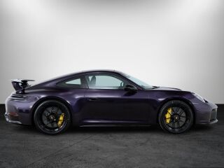 Porsche 911 Carrera 4 GTS Coupe T-Hybrid 3.6 398kW