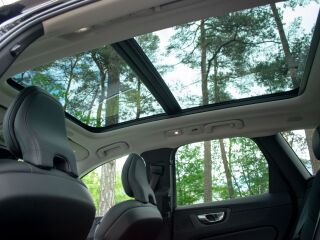 Volvo XC60 AWD T6 Long Range Bright Intelli PRO Wntr 2.0 T6 Recharge Plug-In Long Range 293kW