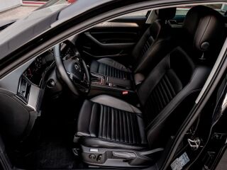 Volkswagen Passat R-Line 4Motion 2.0 140кВ
