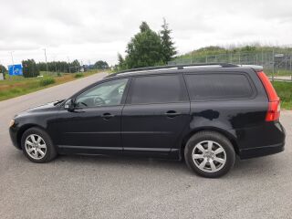 Volvo V70 AWD D5 2.4 151kW