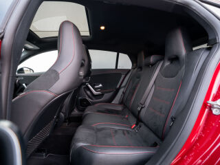 Mercedes-Benz CLA 250 e Shooting Brake AMG Night EQ 173kW