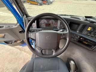 Volvo FM 400 6x2 294кВ