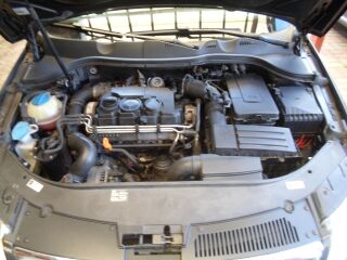 Volkswagen Passat 2.0 TDI 103кВ