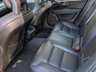 Volvo S90 D5 AWD MOMENTUM 2.0 173kW