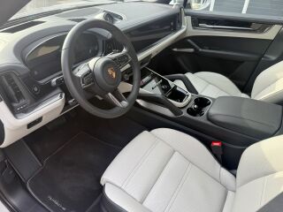 Porsche Cayenne Sport Design Pakett 3.0 260kW