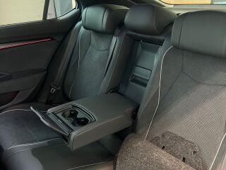 Skoda Superb HB Sportline 2.0 TSI 150кВ