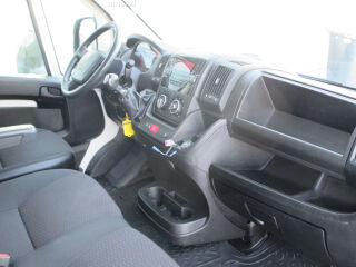Peugeot Boxer 2.2 103kW