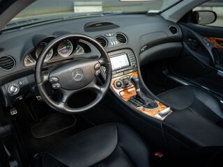 Mercedes-Benz SL 550 AMG 5.5 285kW