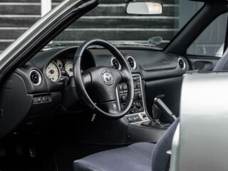 Mazda MX-5 1.6 81kW