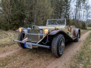 Volkswagen Beetle 1929a Mercedes-Benz SSK Roadster 1.3 37kW