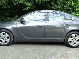 Opel Insignia 1.8 103кВ
