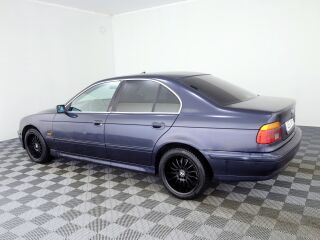 BMW 525 Sportpakett Facelift ATM 2.5 D 120кВ