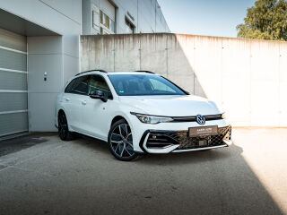 Volkswagen Golf R-Line 1.5 110кВ