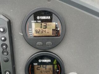 Buster Buster X+haagis RESPO+MotorGuide+aku24v+akulaadija 52kW