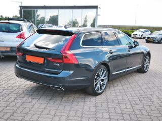 Volvo V90 AWD INSCRIPTION 2.0 140кВ
