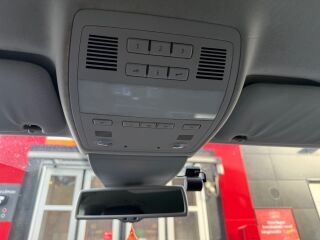 Volkswagen Touareg Terrain tech 3.0 V6 CRCA 180кВ