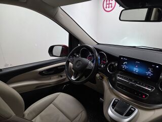 Mercedes-Benz V 300 2.0 174kW