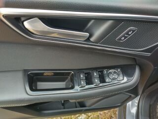 Ford S-MAX 2.0 132kW