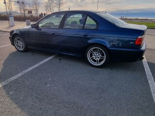 BMW 523 2.5 125kW