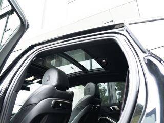BMW X6 xDrive30d M-Sportpakett Facelift 3.0 210kW