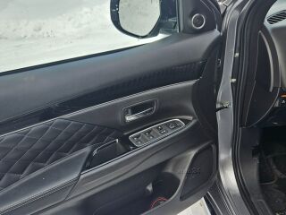 Mitsubishi Outlander 2.4 99kW