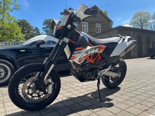 KTM 690 SMC 46kW
