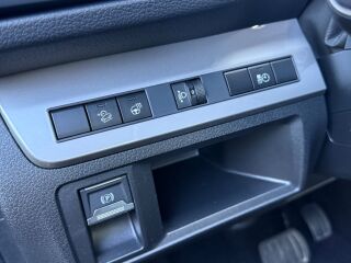 Peugeot Traveller L3 VIP 2.0 BlueHDi 180 AT8 130kW