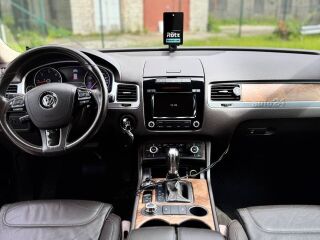 Volkswagen Touareg 3.0 R6 150кВ