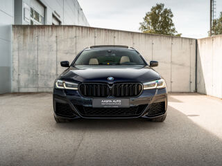 BMW 540 d xDrive Touring M-Sport 3.0 250кВ