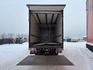 Mercedes-Benz Antos 2535 6x2*4 260kW