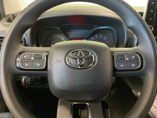 Toyota ProAce City Compact Professional N1 1.5 75kW
